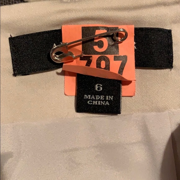 Ann Taylor Khaki pencil skirt - Picture 2 of 6